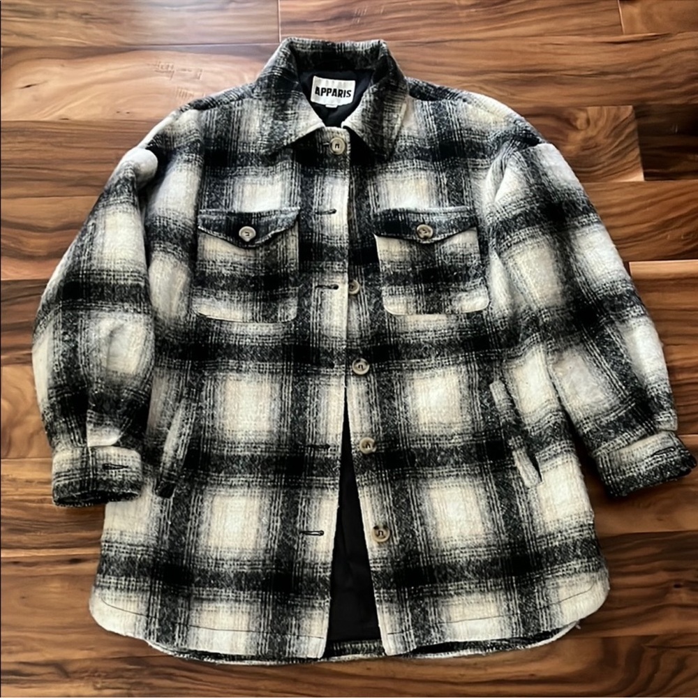 Plaid jacket/coat, great condition 
Apparis Elegant Black plaid Jacket - Picture 2 of 12